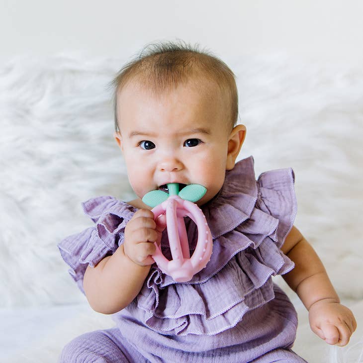 Itzy Ritzy Bitzy Biter™ Teething Ball Baby Teether